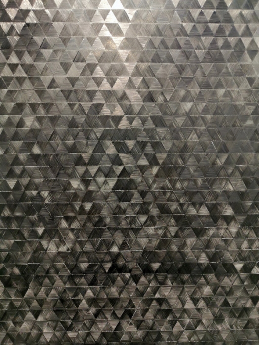 http://www.support.mirunadragan.com/files/gimgs/th-68_Pithos_GraphiteDetail_W.jpg