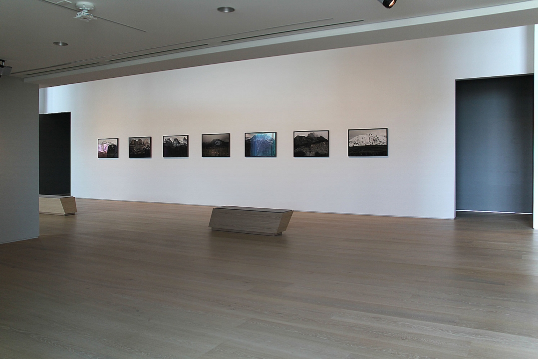 http://www.support.mirunadragan.com/files/gimgs/th-59_IMG_2484_Esker_Mirror_W.jpg
