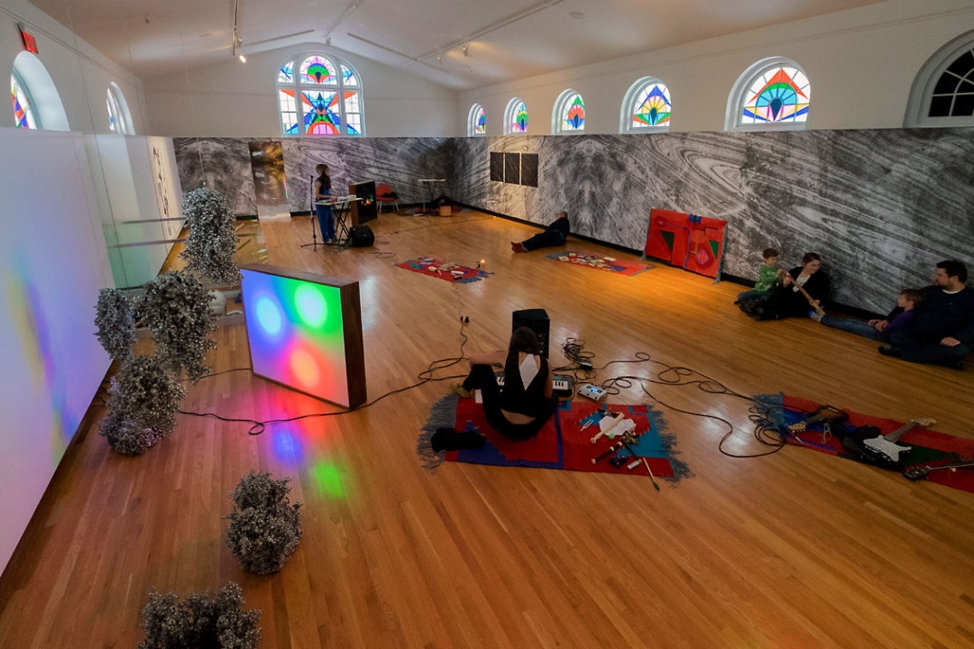 http://www.support.mirunadragan.com/files/gimgs/th-52__saag_performance_adoration_Dec10_2016_0051_edit_W.jpg