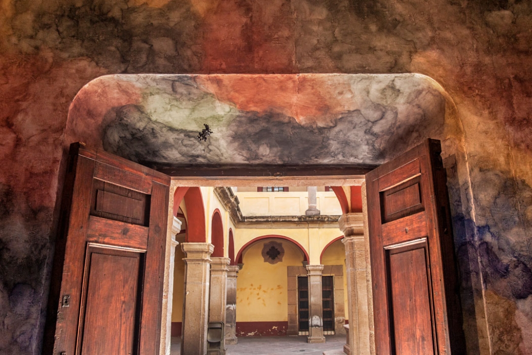 http://www.support.mirunadragan.com/files/gimgs/th-58_IMG_0992_Inside_Out_W.jpg